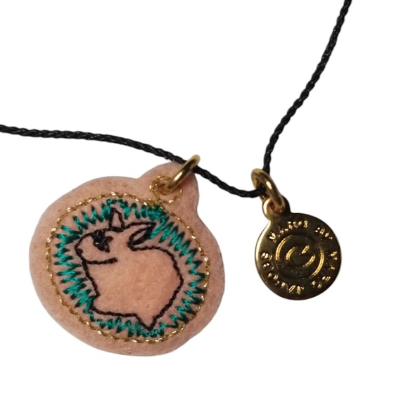 Marc by Marc Jacobs‎ Slide Friendship Bracelet with Charm - Picture 2 of 6